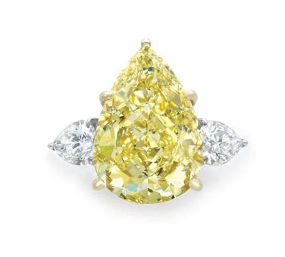 fancy yellow pear diamond